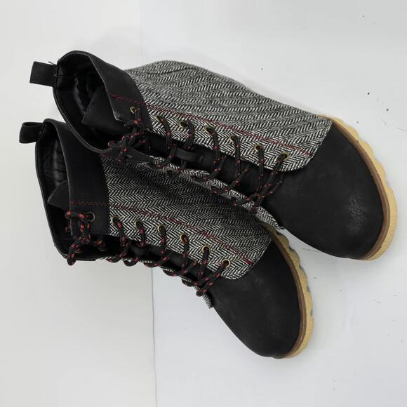 972 Ashley Stewart Size 10 W women black and gray boots - Picture 1 of 8